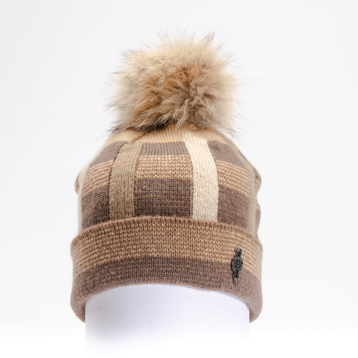 BEKI - TUQUE CARREAUTÉE AVEC POMPON DE FOURRURE RECYCLEE